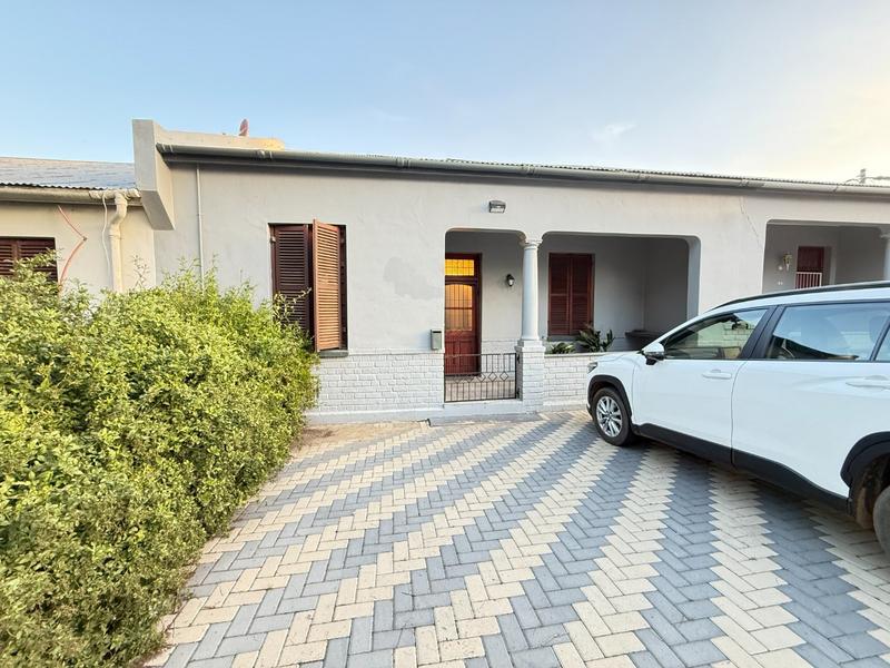 2 Bedroom Property for Sale in De Molen Western Cape